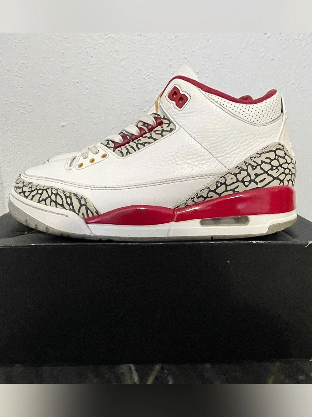 Air Jordan Retro 3 Cardinal Red Size 8